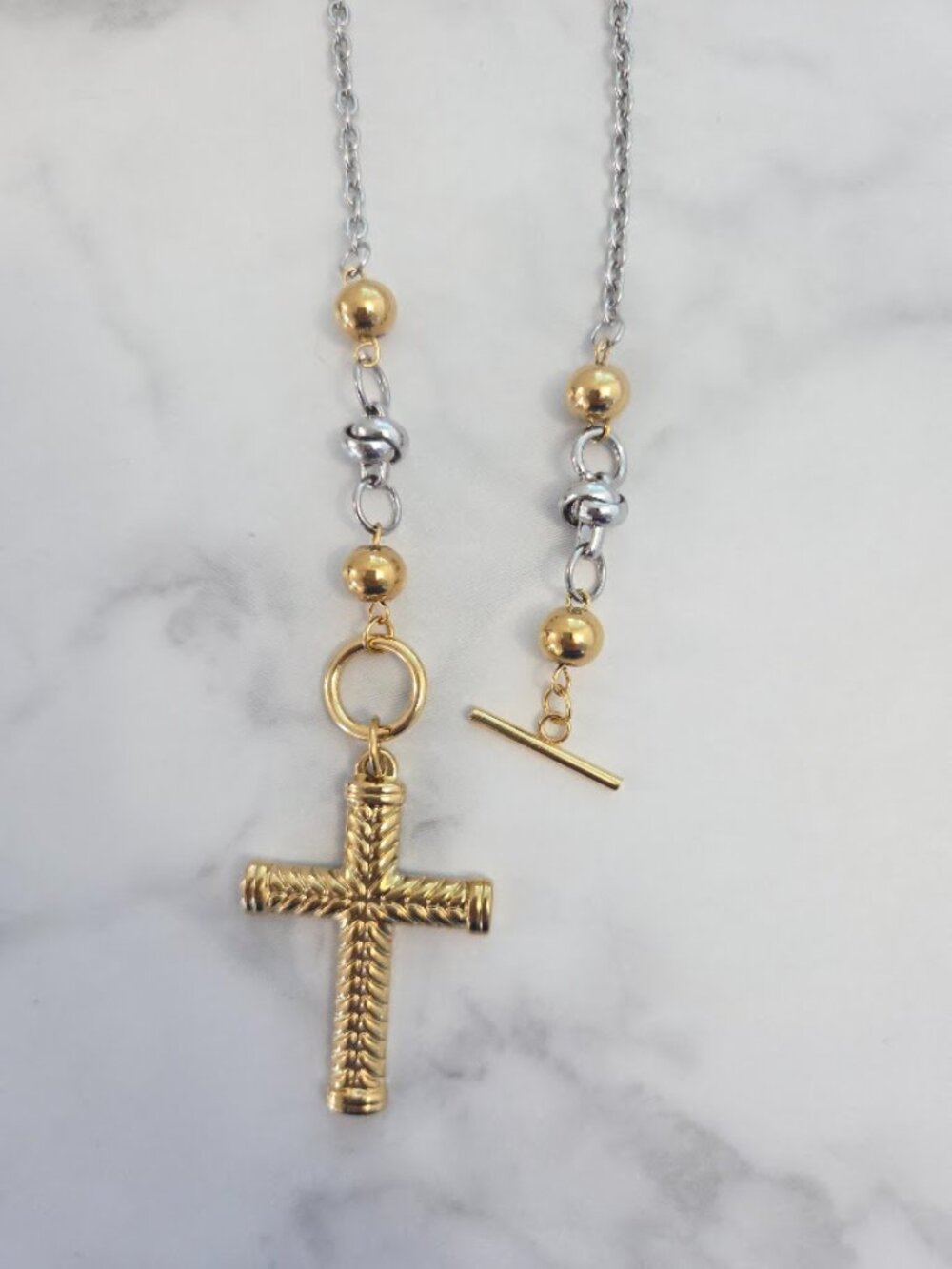 Two Tone Gold Silver Chevron Cross Toggle Chain Necklace - Picture 7 of 15